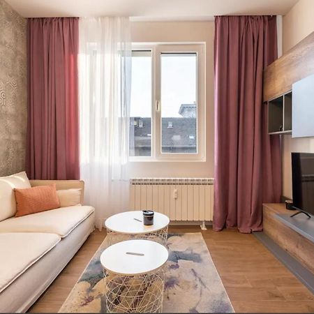 Stylish 1Bdr Central Apartment Sofia Ngoại thất bức ảnh